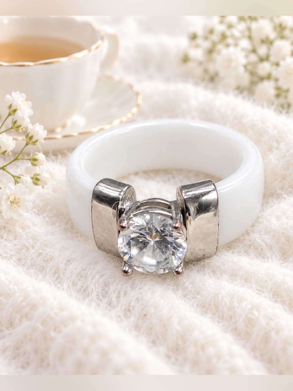 White Ceramic CZ Ring Silver Tone Size 6